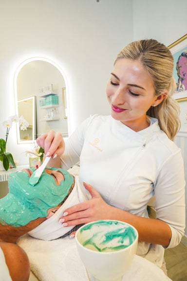 5 PHASE FIRMING FACIAL - with Papaya Micropeel