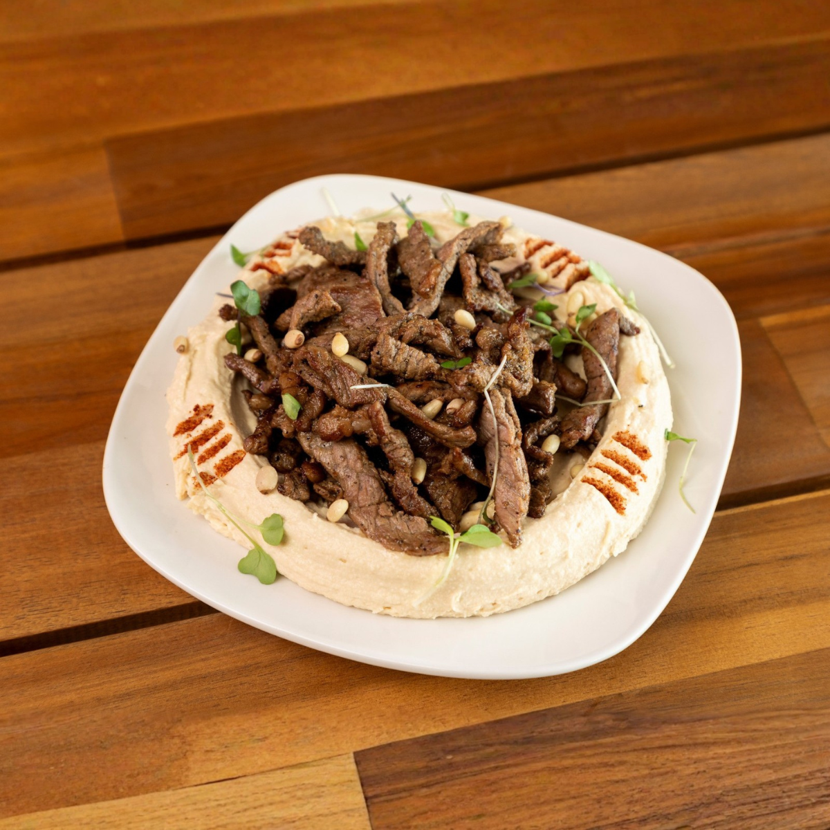 Hummus w/ Beef Shawarma