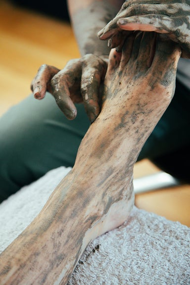 Reflex-Pedi | Foot Reflexology + Pamper