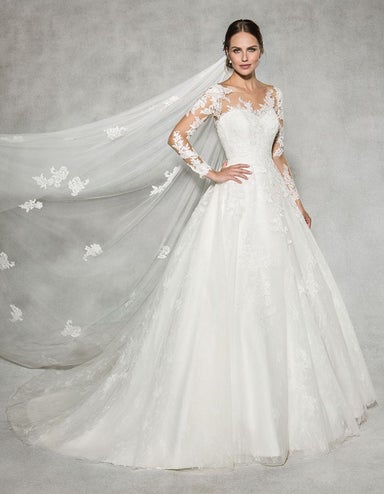CLICK HERE - Ready to Find My Dream Dress!