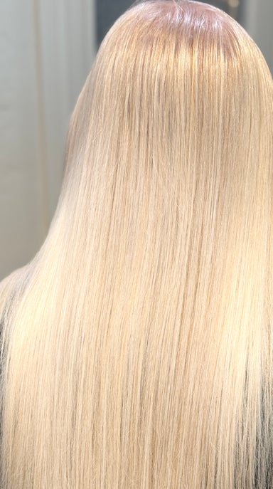Highlift Blonde with Olaplex