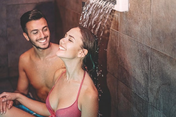 200 min. The Romantic Couple Package