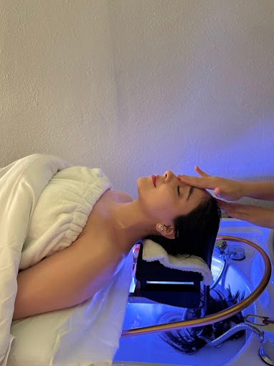 Deep Cleansing Facial