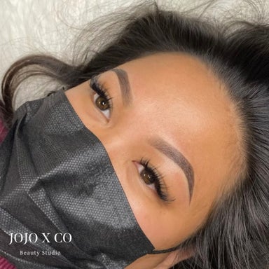 Ombré brow FREE touch up