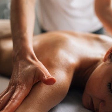 45 Minute Swedish Massage