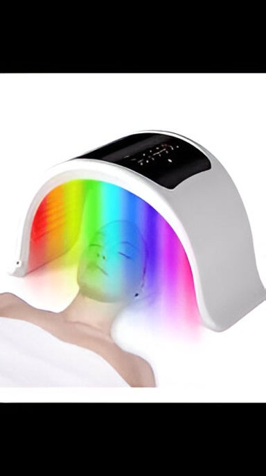 7 Light Therapy (Skin Rejuvenation)