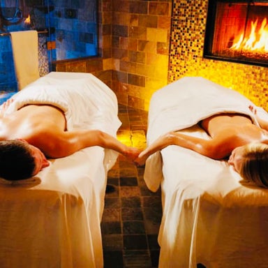 130 min. COUPLES RETREAT