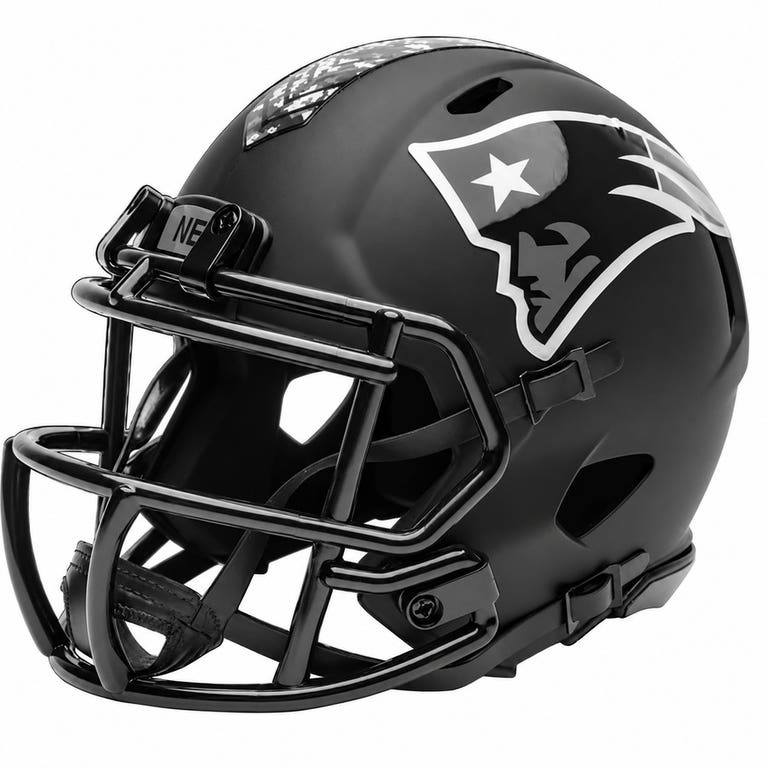 New England Patriots 2026 Riddell Salute to Service Mini Helmet