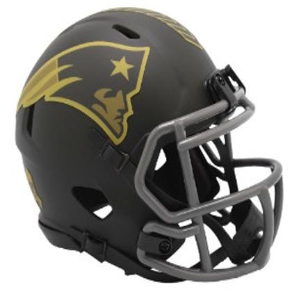 New England Patriots 2025 Riddell Salute to Service Mini Helmet