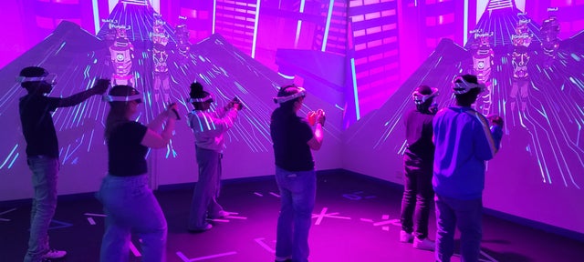 Virtual Reality Arena