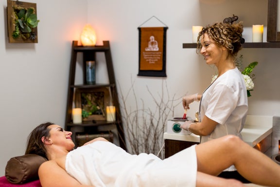 Prenatal Brazilian Wax (6+ Months Pregnant)