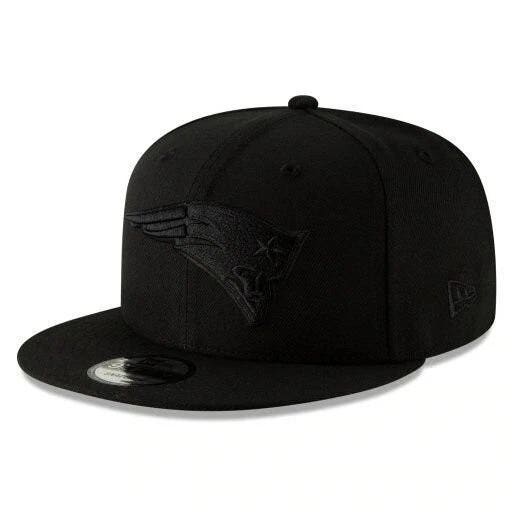 New England Patriots Blackout New Era 59FIFTY Fitted Hat
