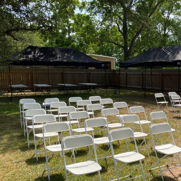 10 by 20 foot pop-up tent