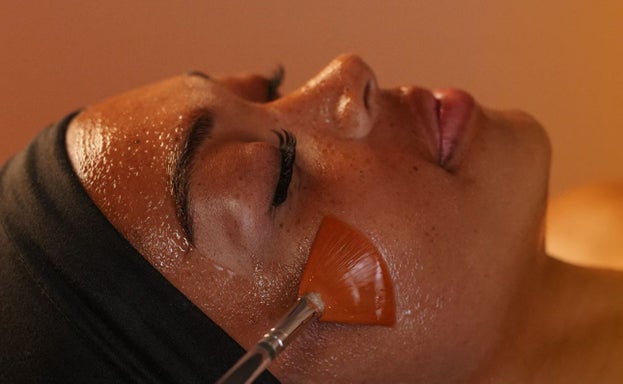 Radiance 4C Facial