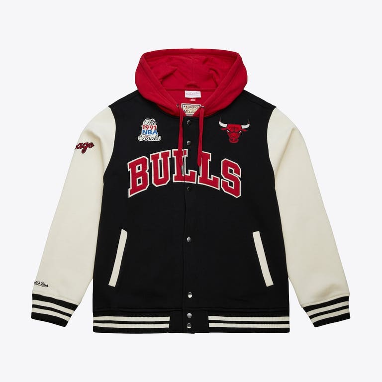 Chicago Bulls Courtside Button Down Mitchell and Ness Hooded Fleece Jacket