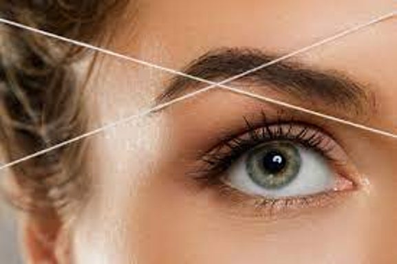 Épilation Sourcils / Lèvres (plusieurs options possibles)