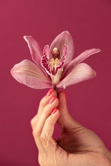 Deluxe Brazilian Wax