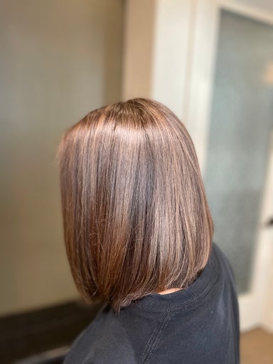 Women's Haircut from top of head to shoulder length