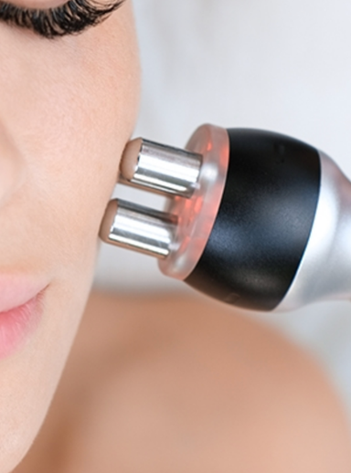 Lift & Glow RF Facial