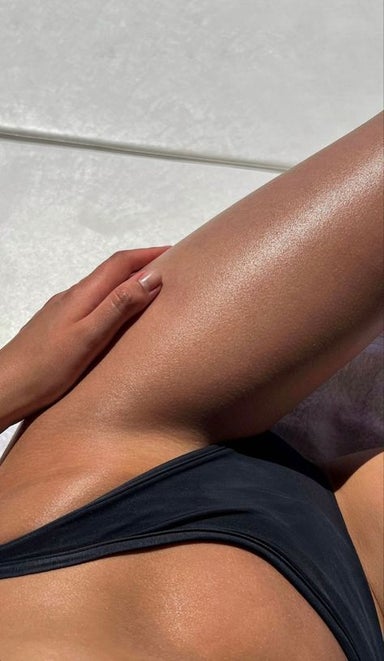 Upper Leg Wax