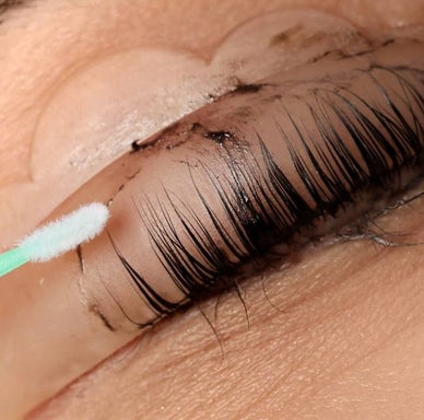 Classic Lash Lift + Tint