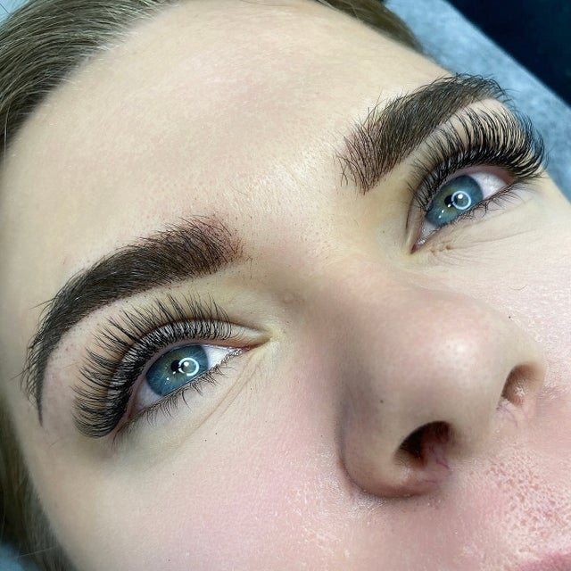 lashes