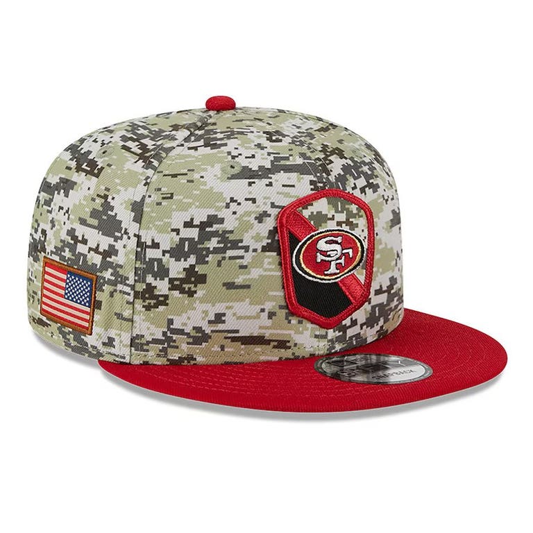 San Francisco 49ers 2023 New Era Salute to Service Snapback Hat