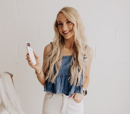 60 minute Glow Up facial